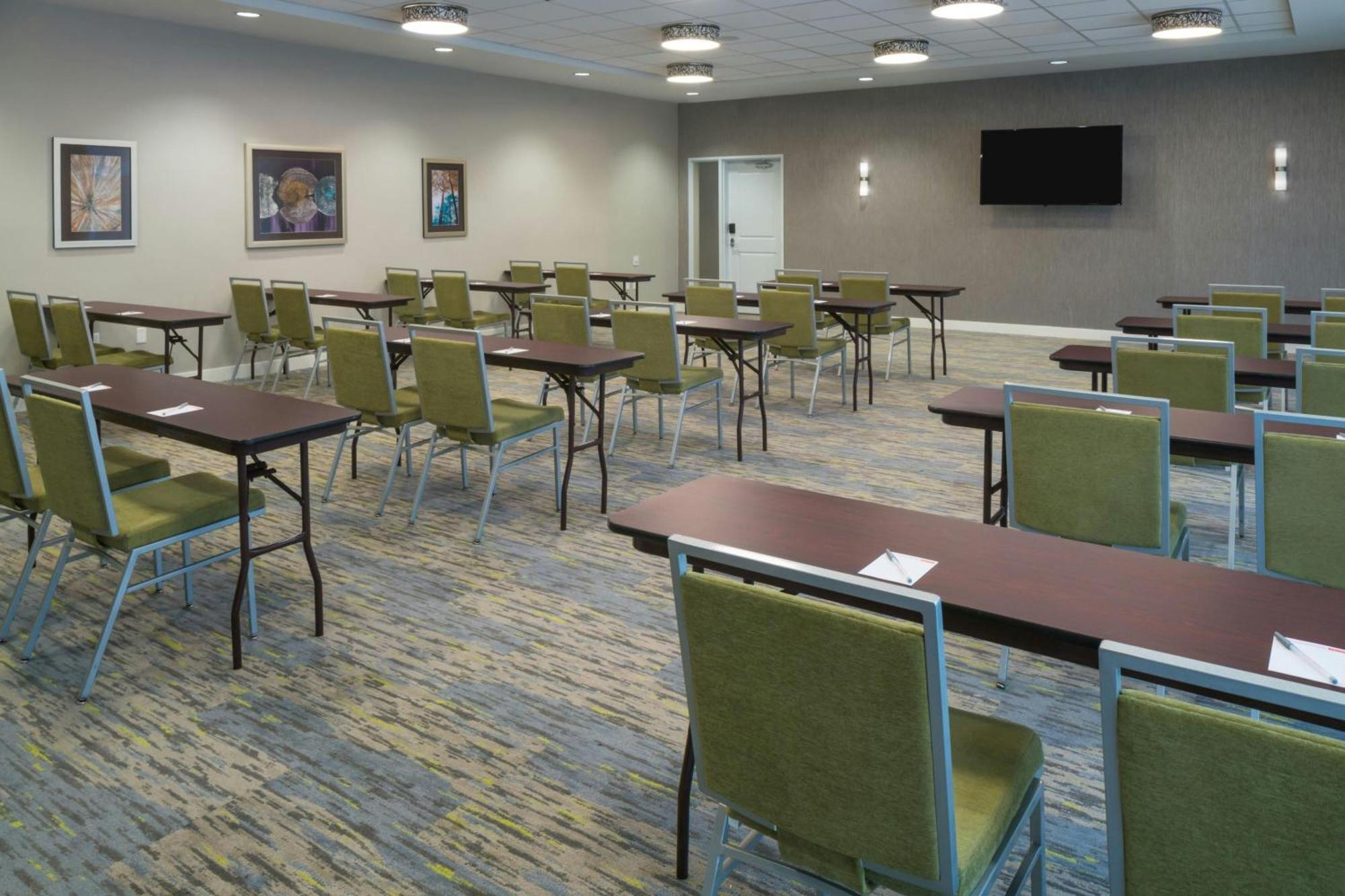 Towneplace Suites By Marriott Ventura Oxnard Bagian luar foto